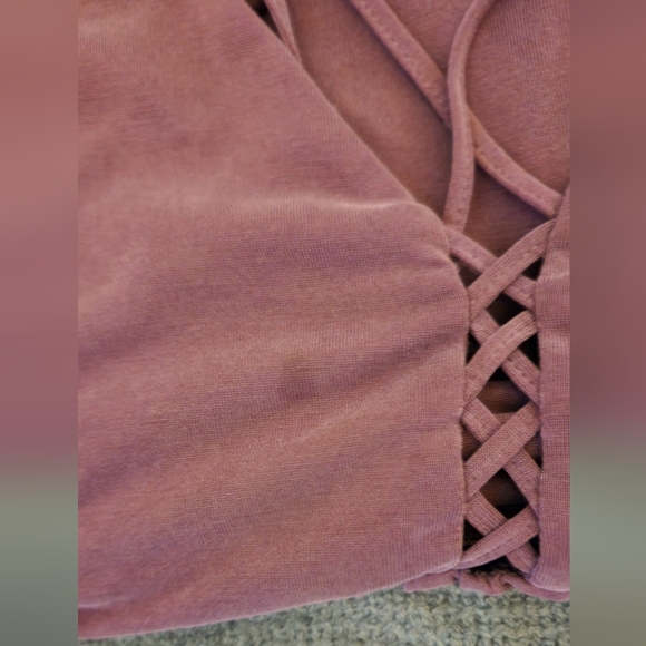 American Eagle Soft & Sexy Purple Tank - Picture 3 of 4